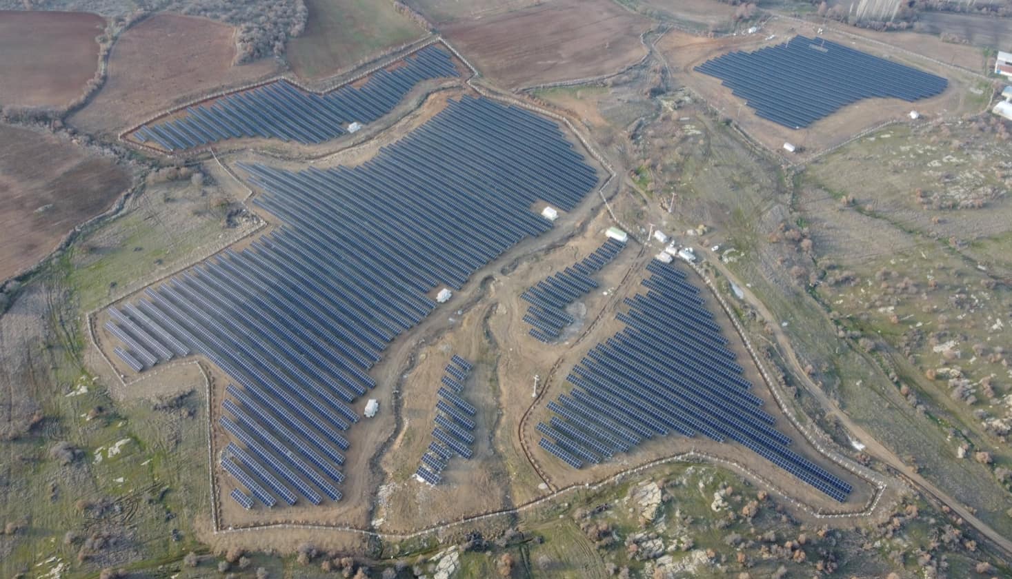 2b7b6b2b-c996-439d-9472-6dedfc26d96d